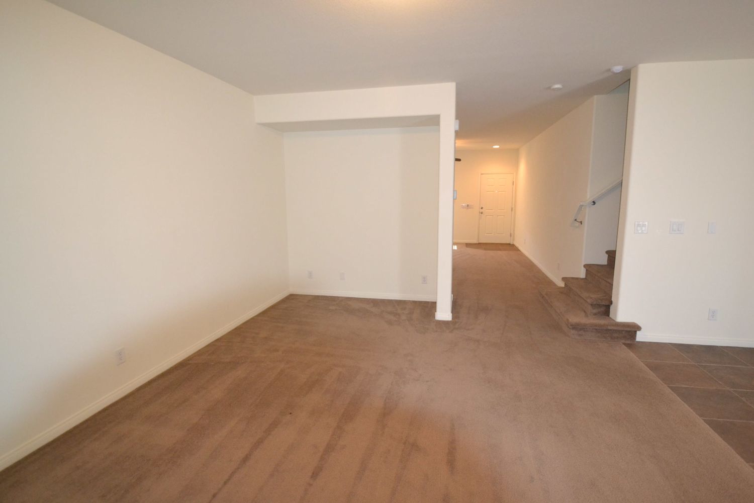 408 Prairie Moon Ave photo 2