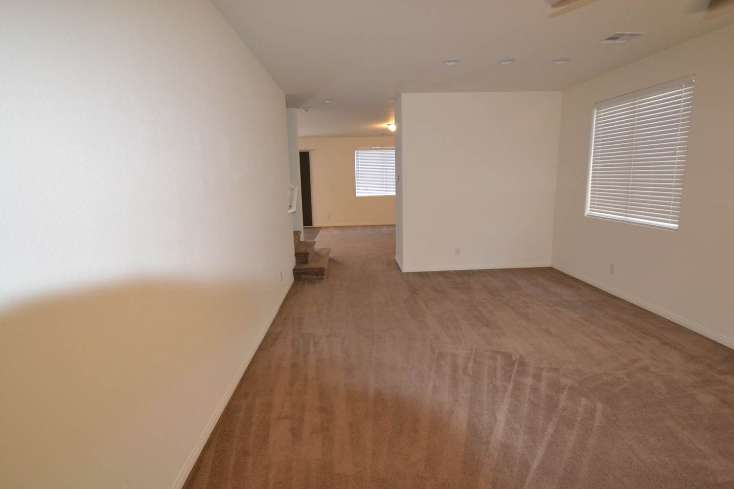 408 Prairie Moon Ave photo 3