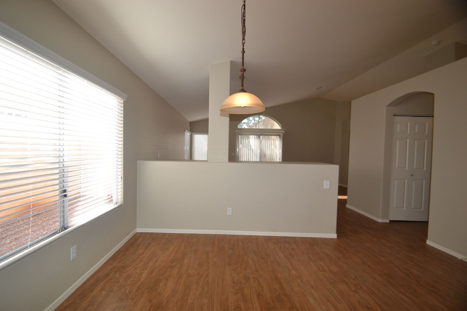 1744 Matador Way photo 2