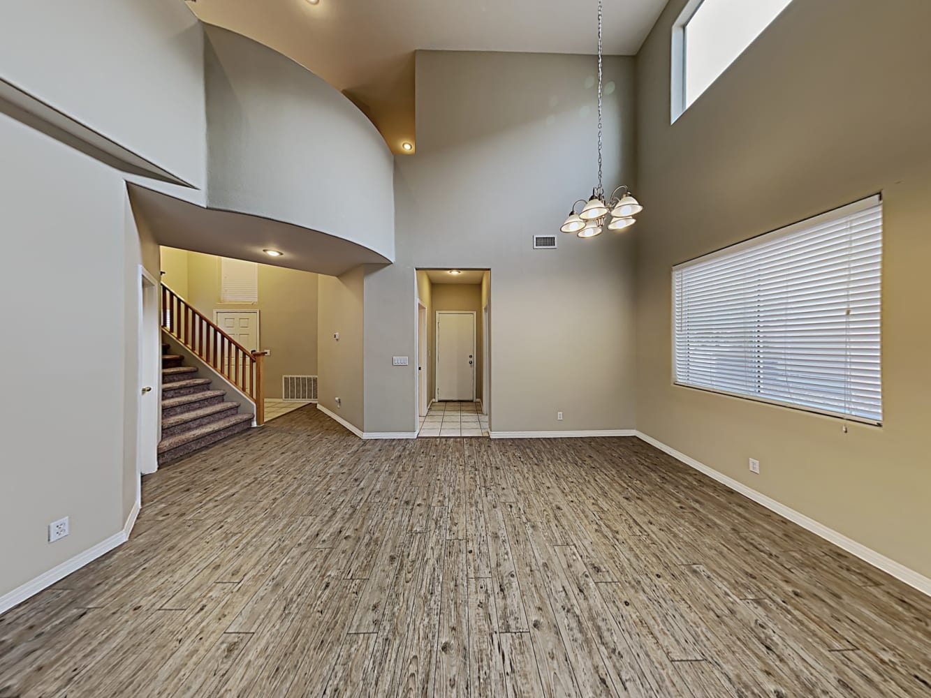 8928 Little Horse Ave photo 4