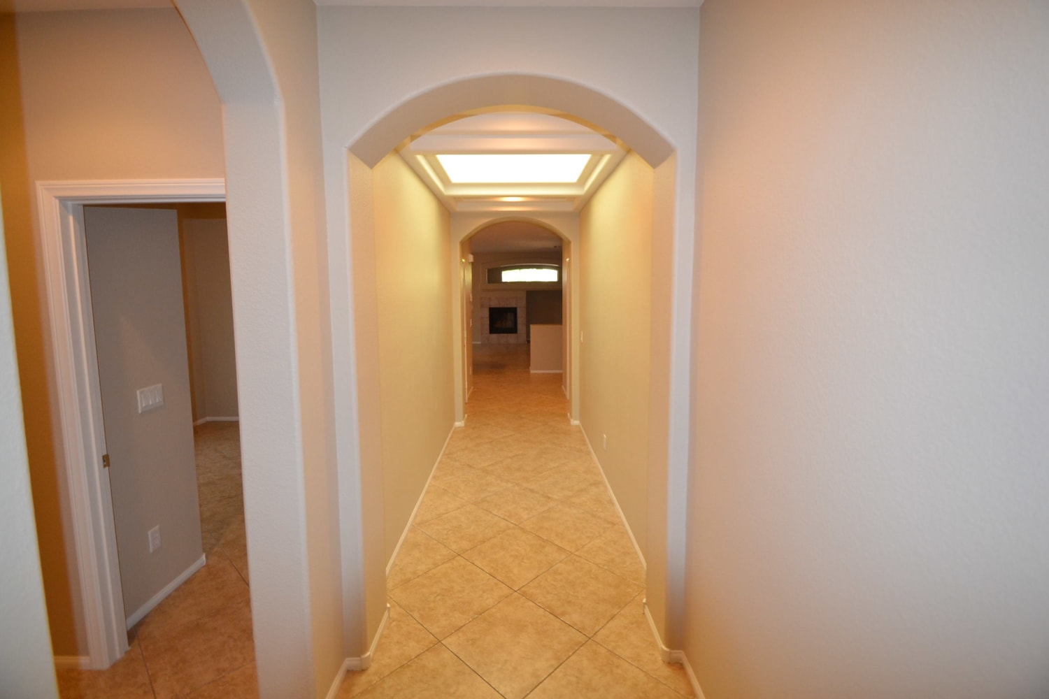 1016 Barberton Ct photo 2