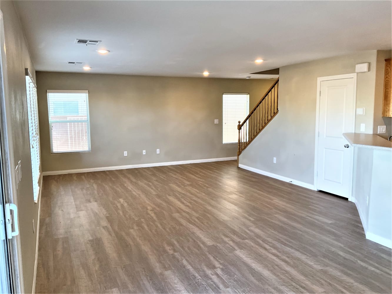 5836 Gemstone Peak St photo 5
