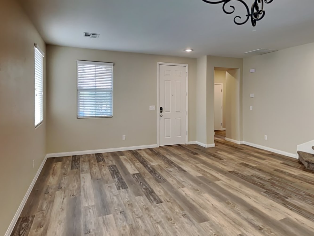 9052 Palomino Park Ct photo 4
