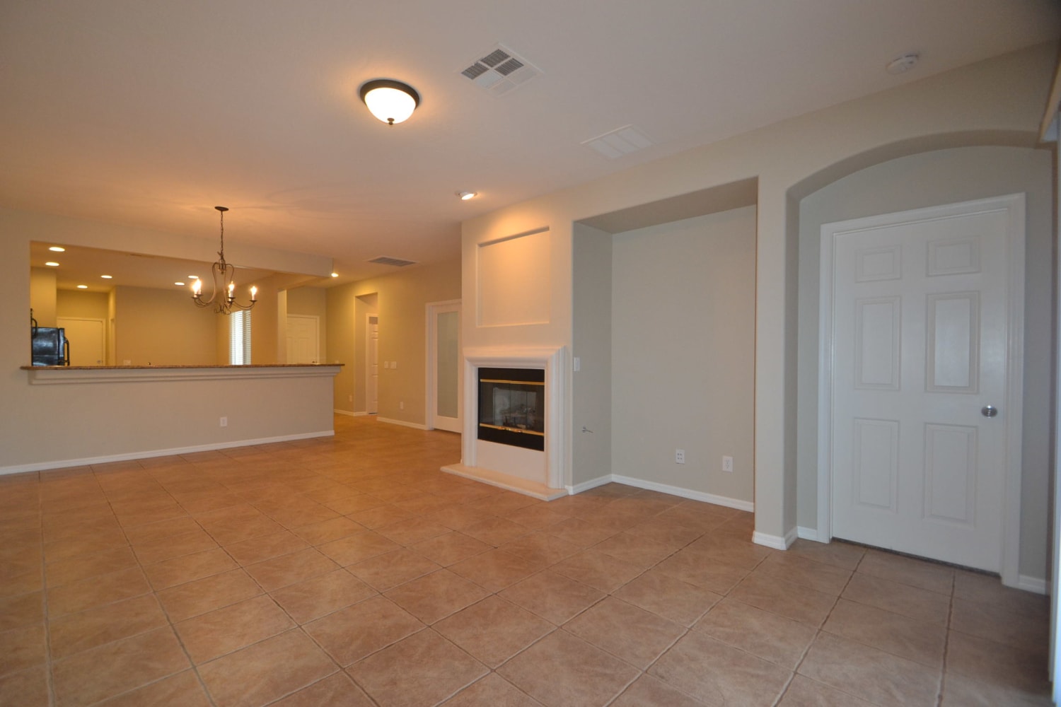 7541 Key Royale Ct photo 2