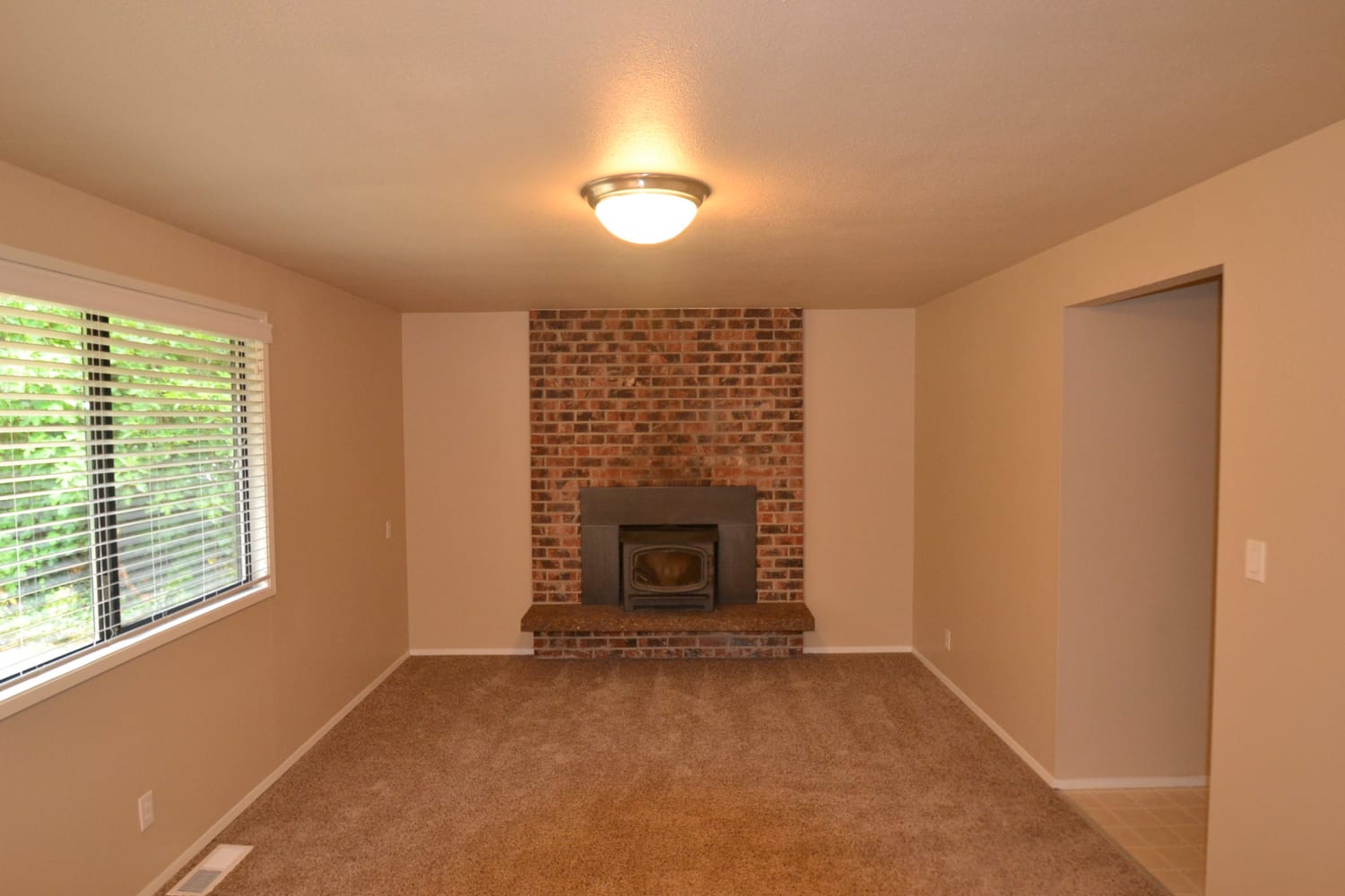 13228 60th Dr SE photo 4