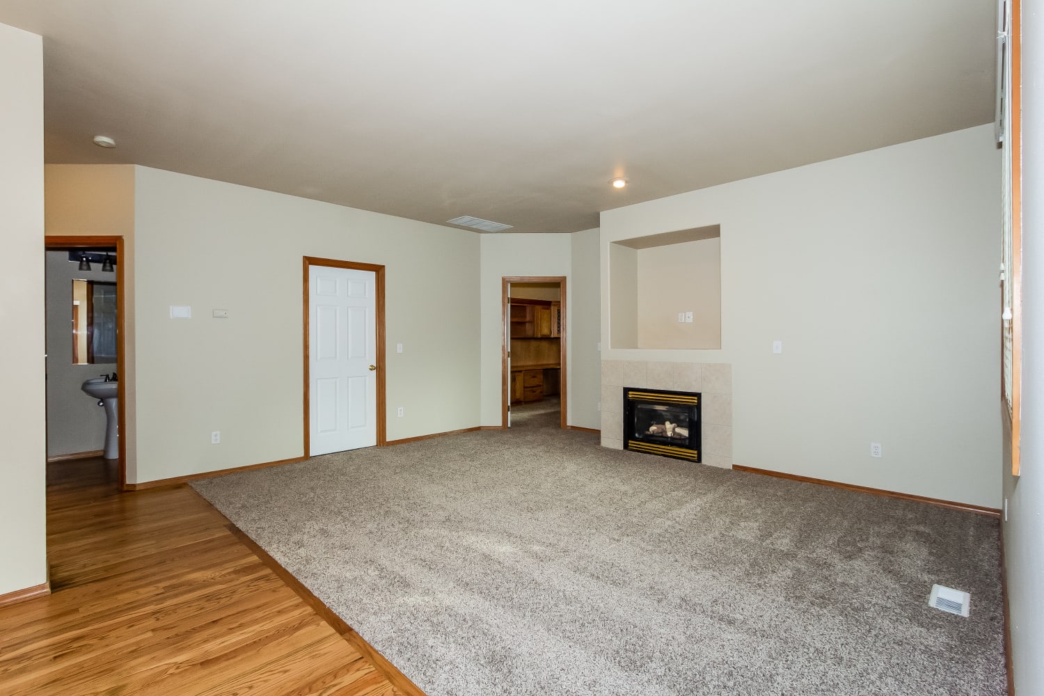 6604 83rd Street Ct E photo 5