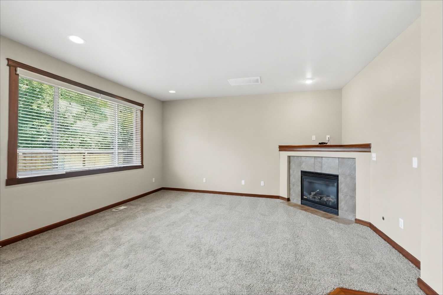 22706 SE 268th Pl photo 5