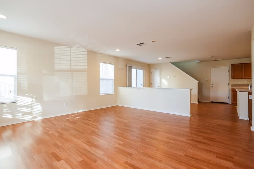 3043 Roadrunner Dr Fairfield, CA 94533 photo 5