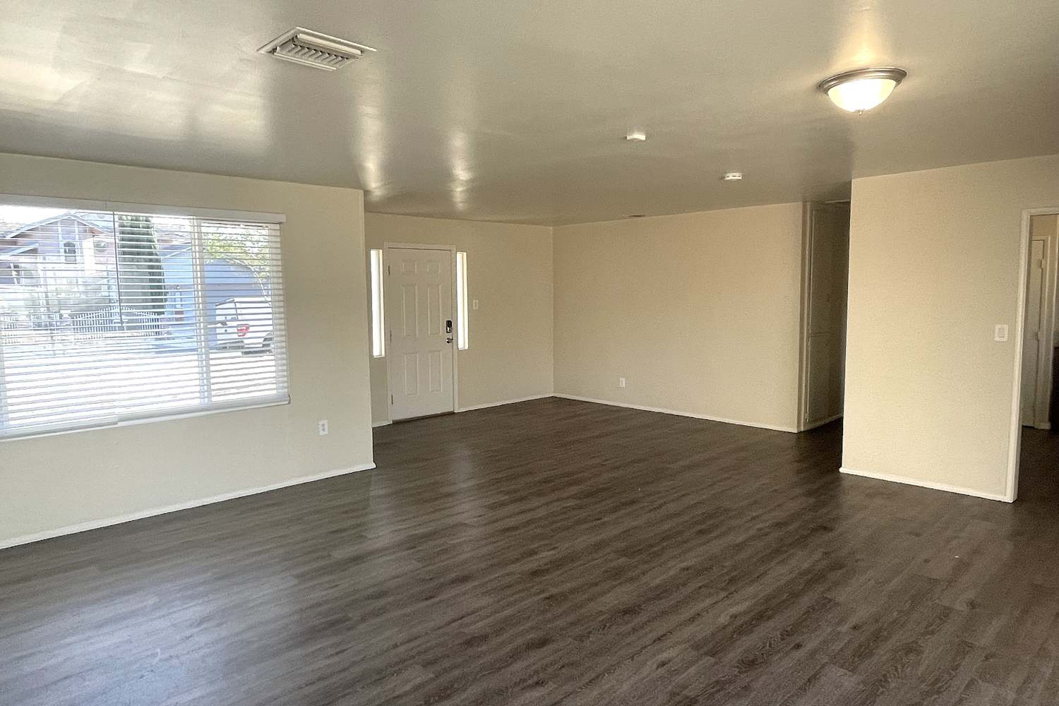 4546 W Ave L10 photo 3