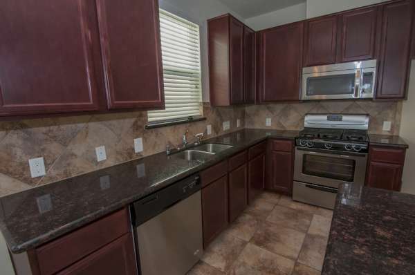 30631 Gardenia Trace Dr photo 5