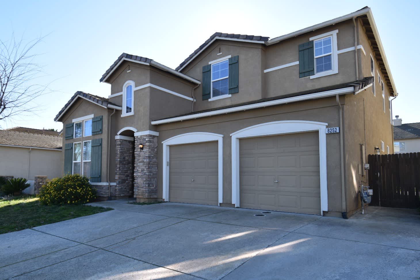 8252 Grisham Way photo 2