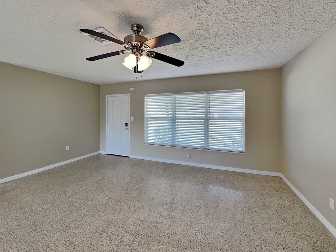 3144 Bougainvillea St photo 3