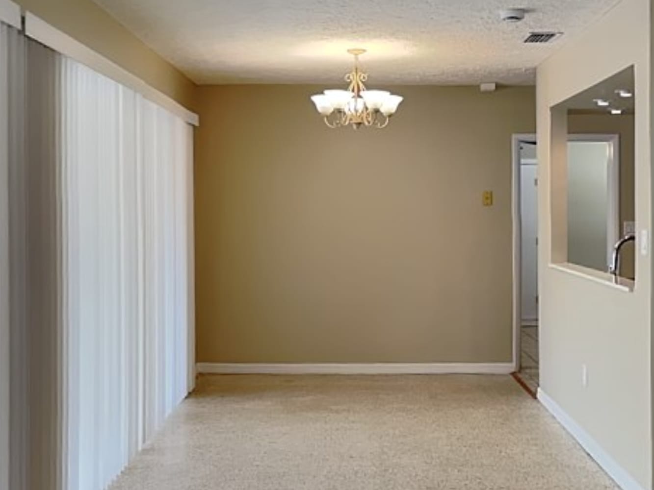 3144 Bougainvillea St photo 5