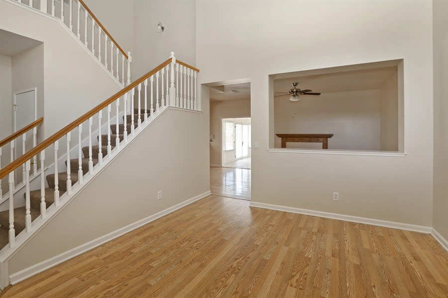 5537 Blue Sapphire Way photo 3