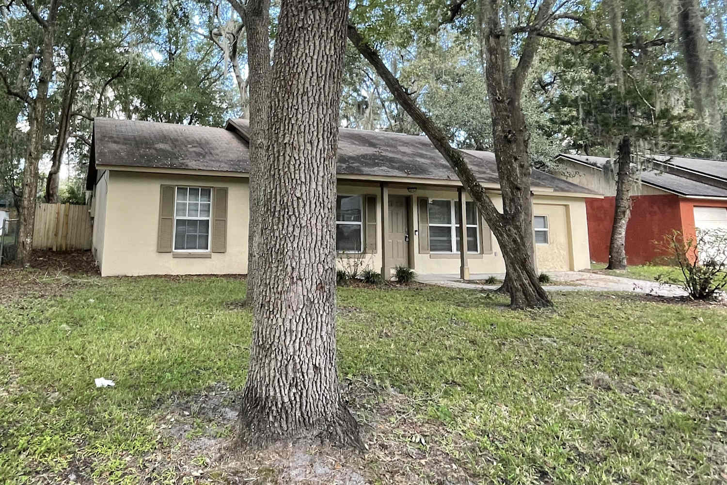 320 San Lanta Cir photo 2