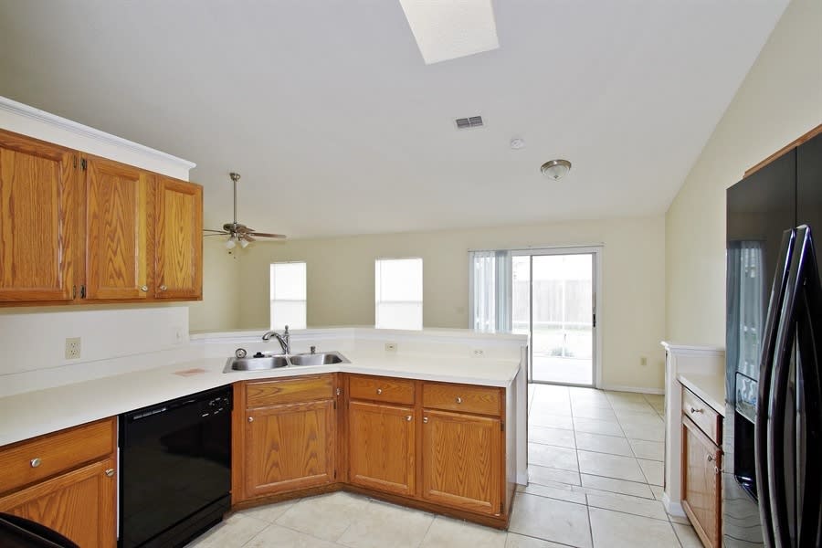 3214 Glenmeadow Ter photo 5