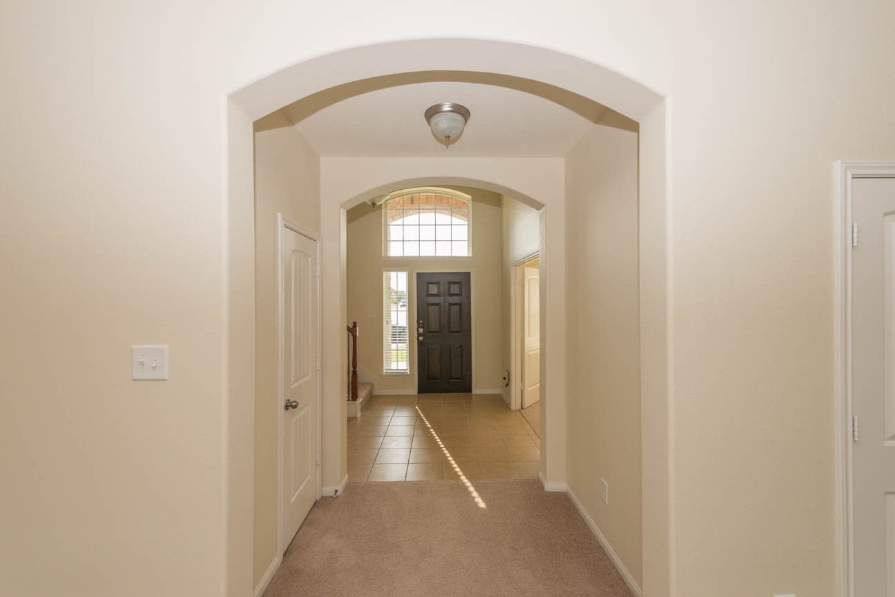3330 Orchid Trace Dr photo 2