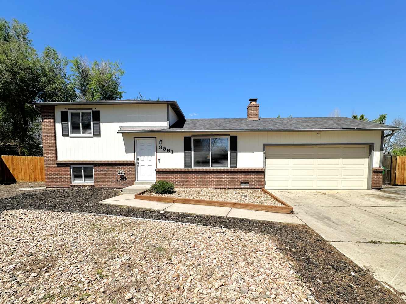 3361 S Winston St photo 5