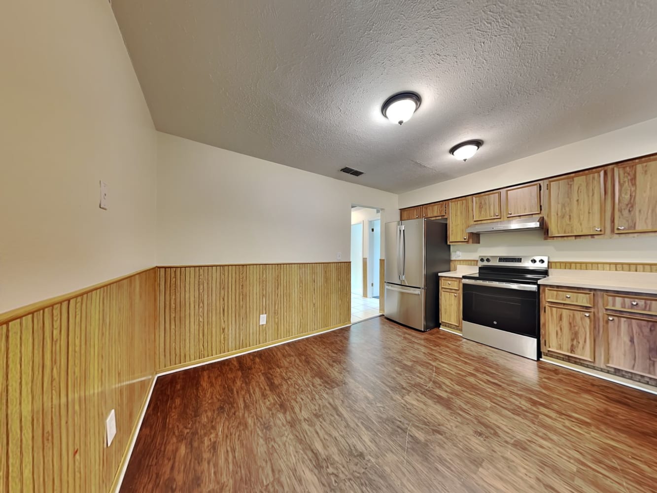3504 Yale Cir photo 5
