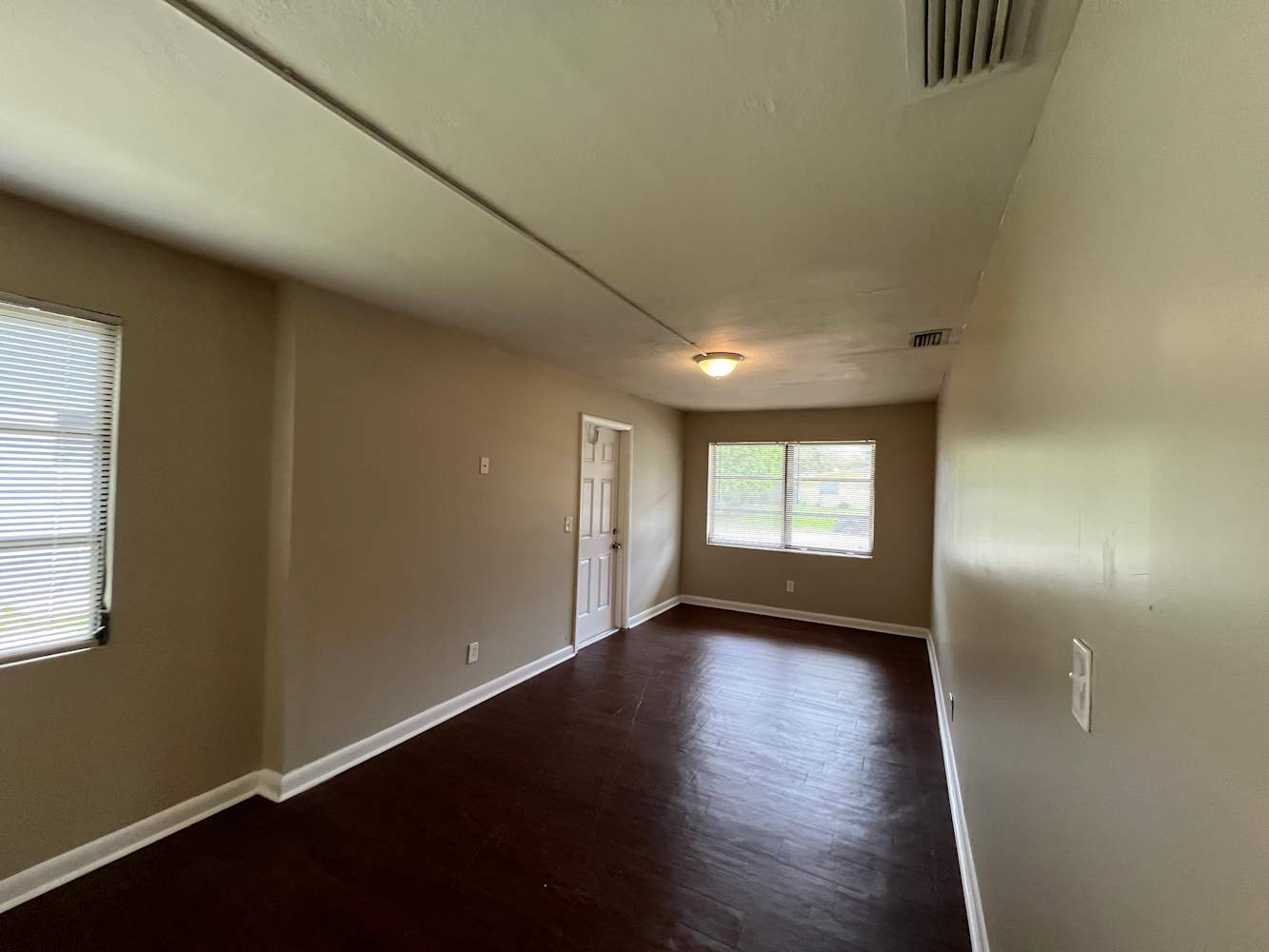 3701 SW 58th Ter photo 3