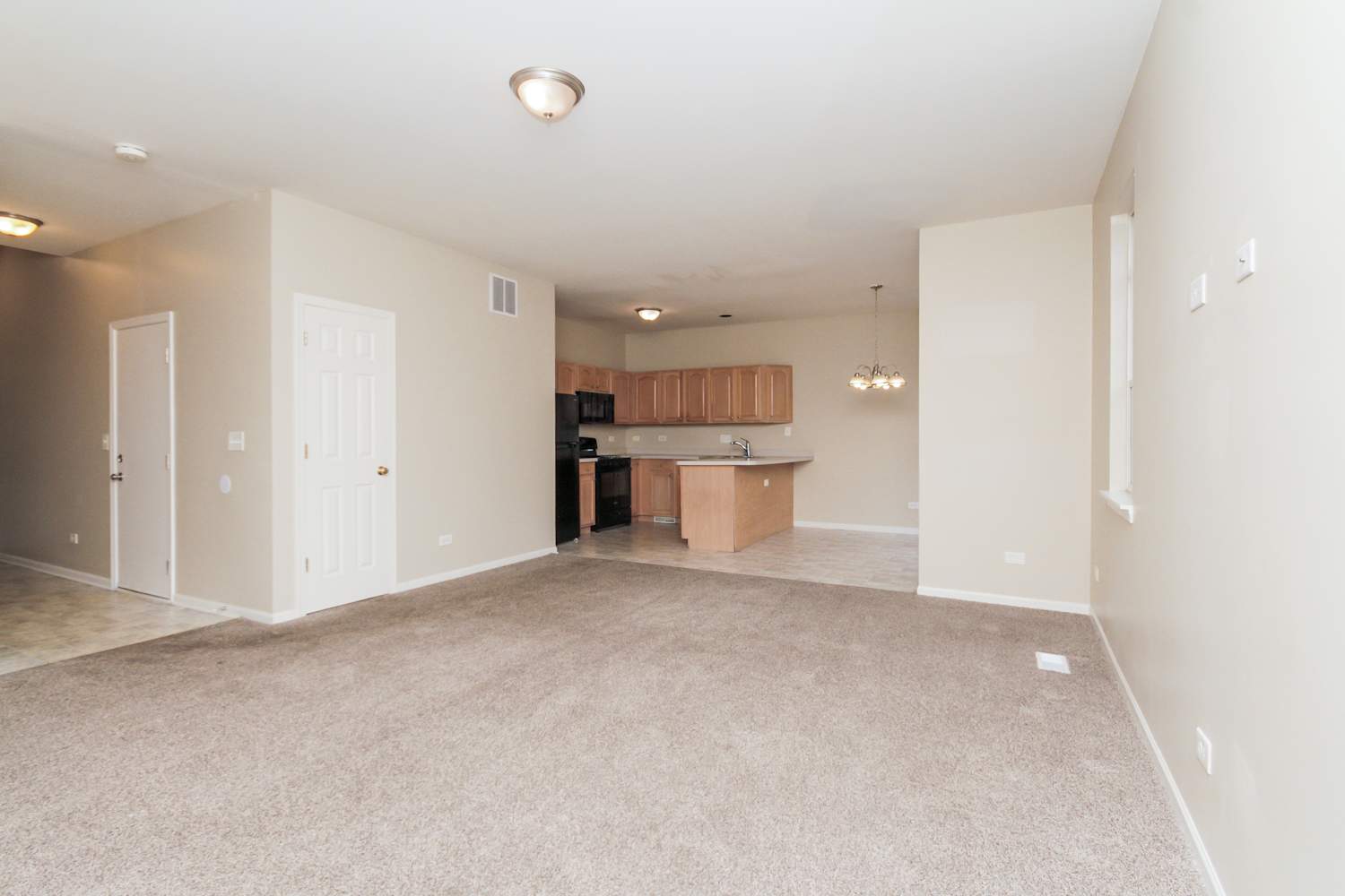 3862 Pathfinder Ln photo 5