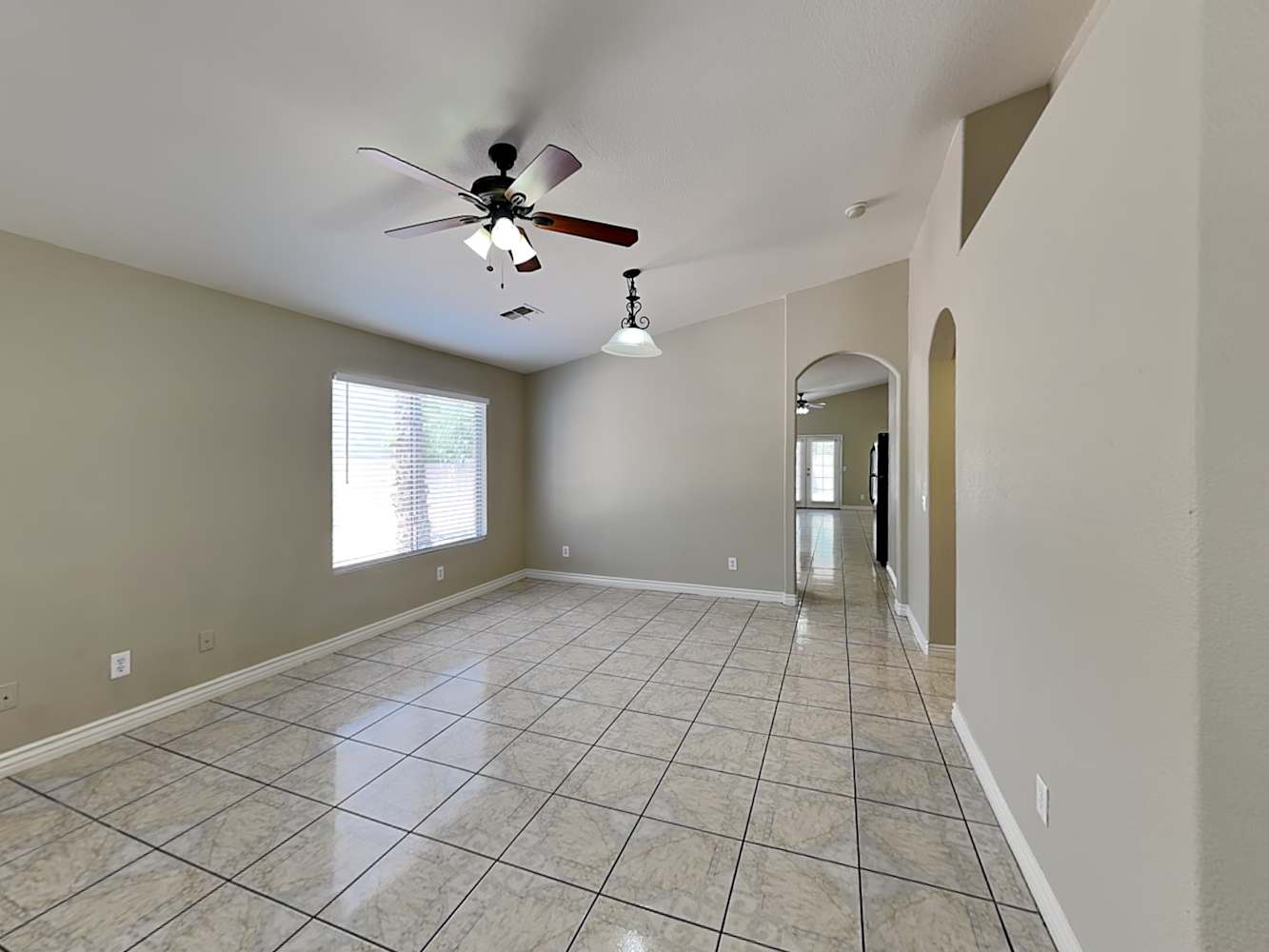 1530 W Saint Anne Ave photo 3