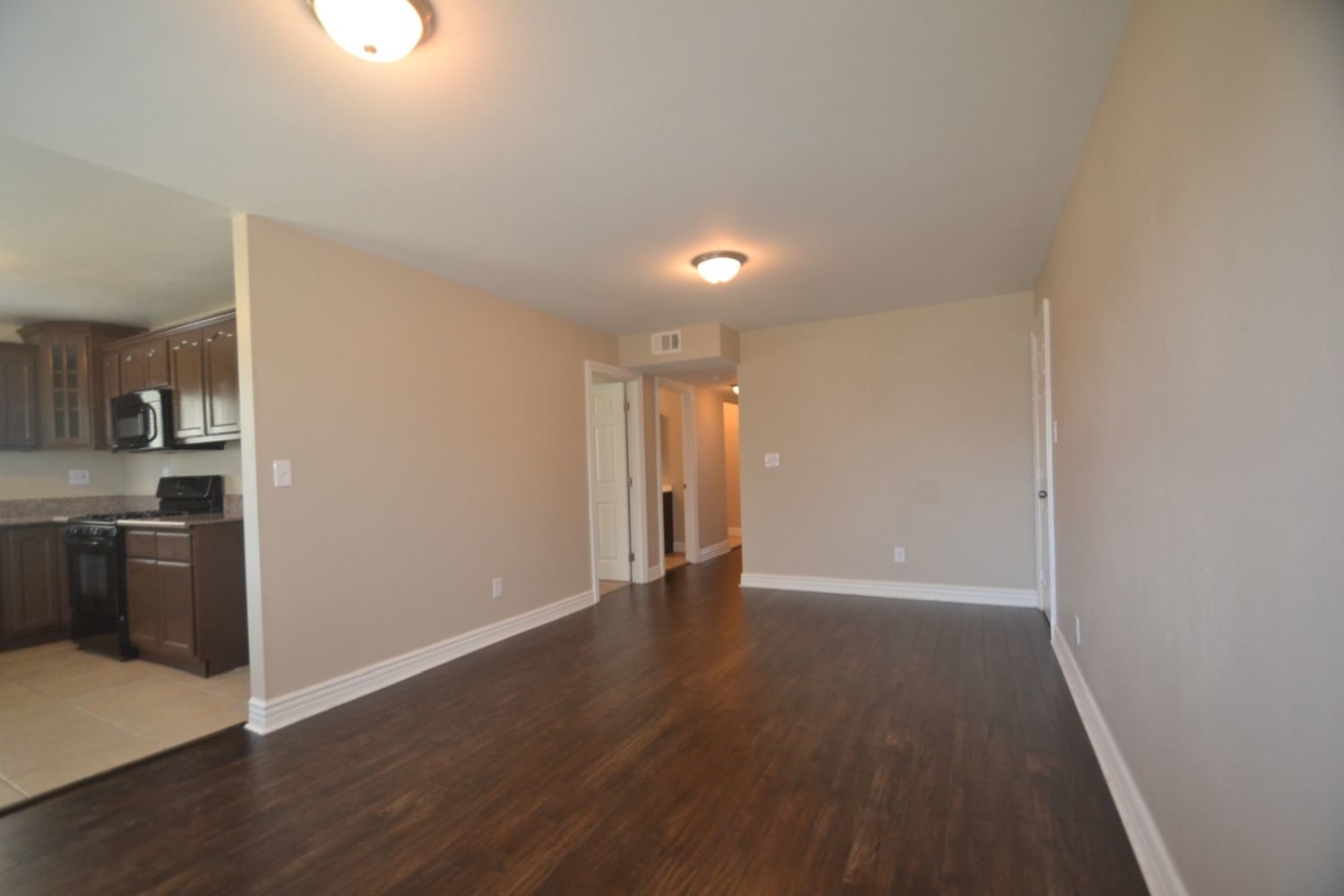 1355 W 60th St photo 2