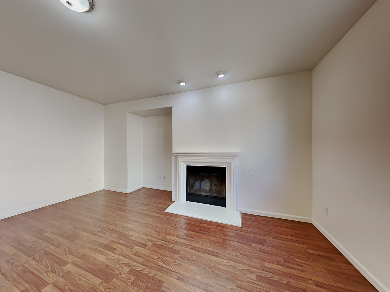5569 Roaring Rapids Way photo 5