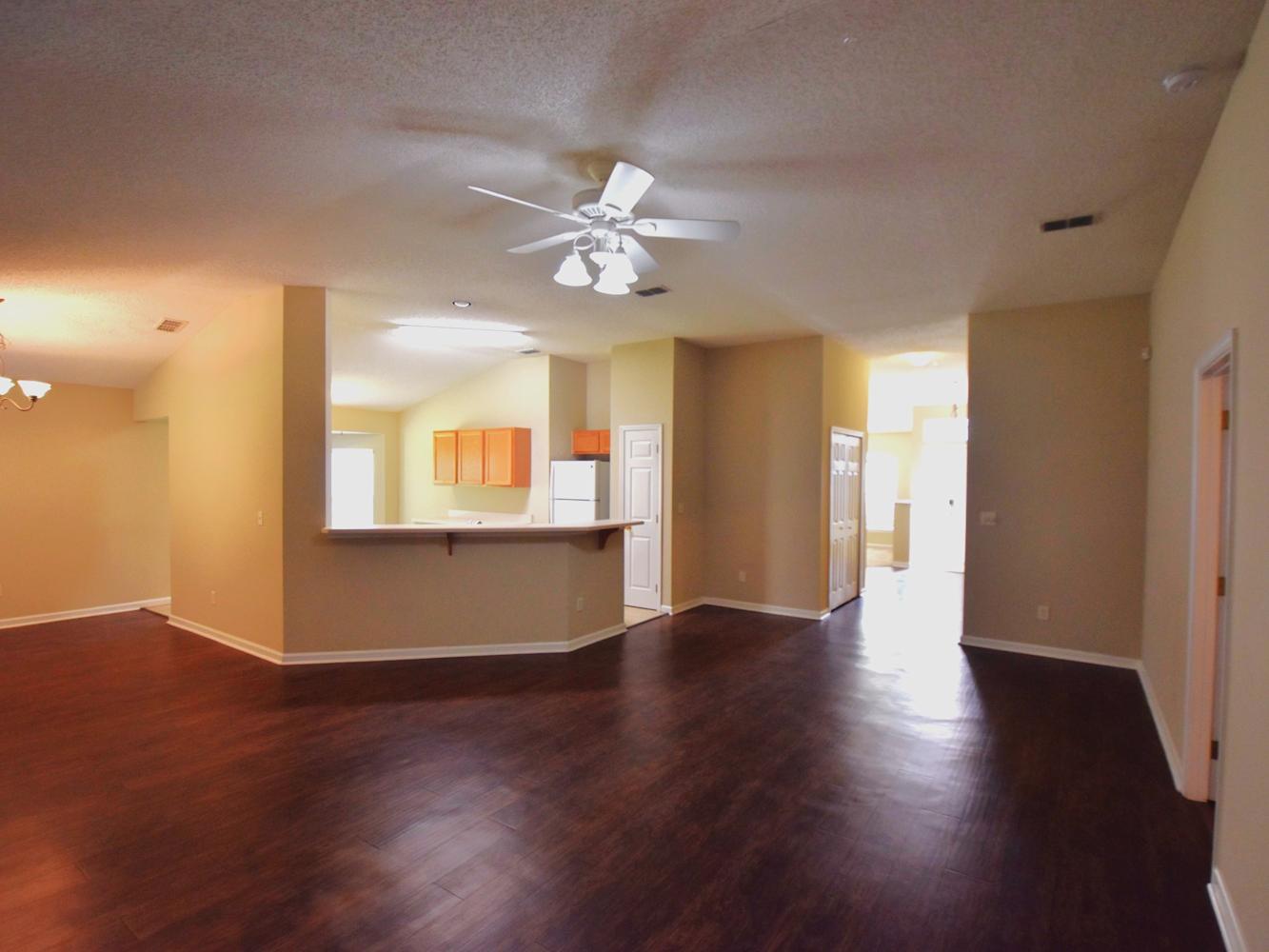 4113 Ripken Cir E photo 4