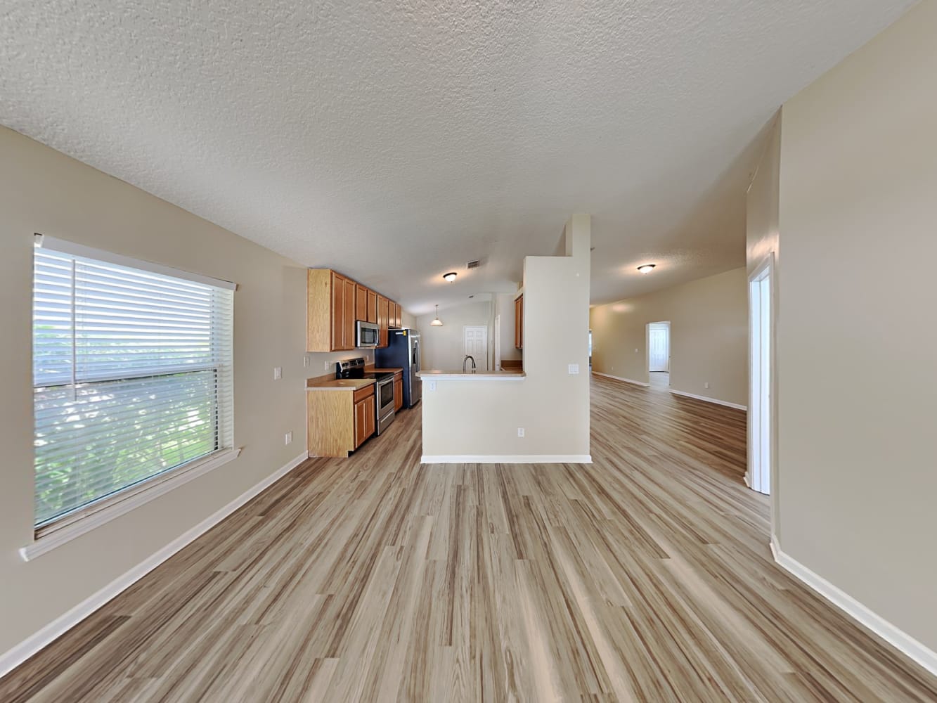 3741 Timberline Dr photo 4