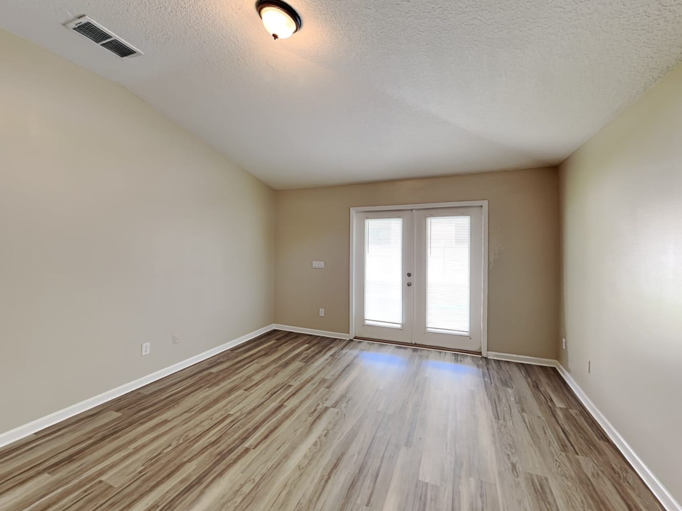 3741 Timberline Dr photo 3