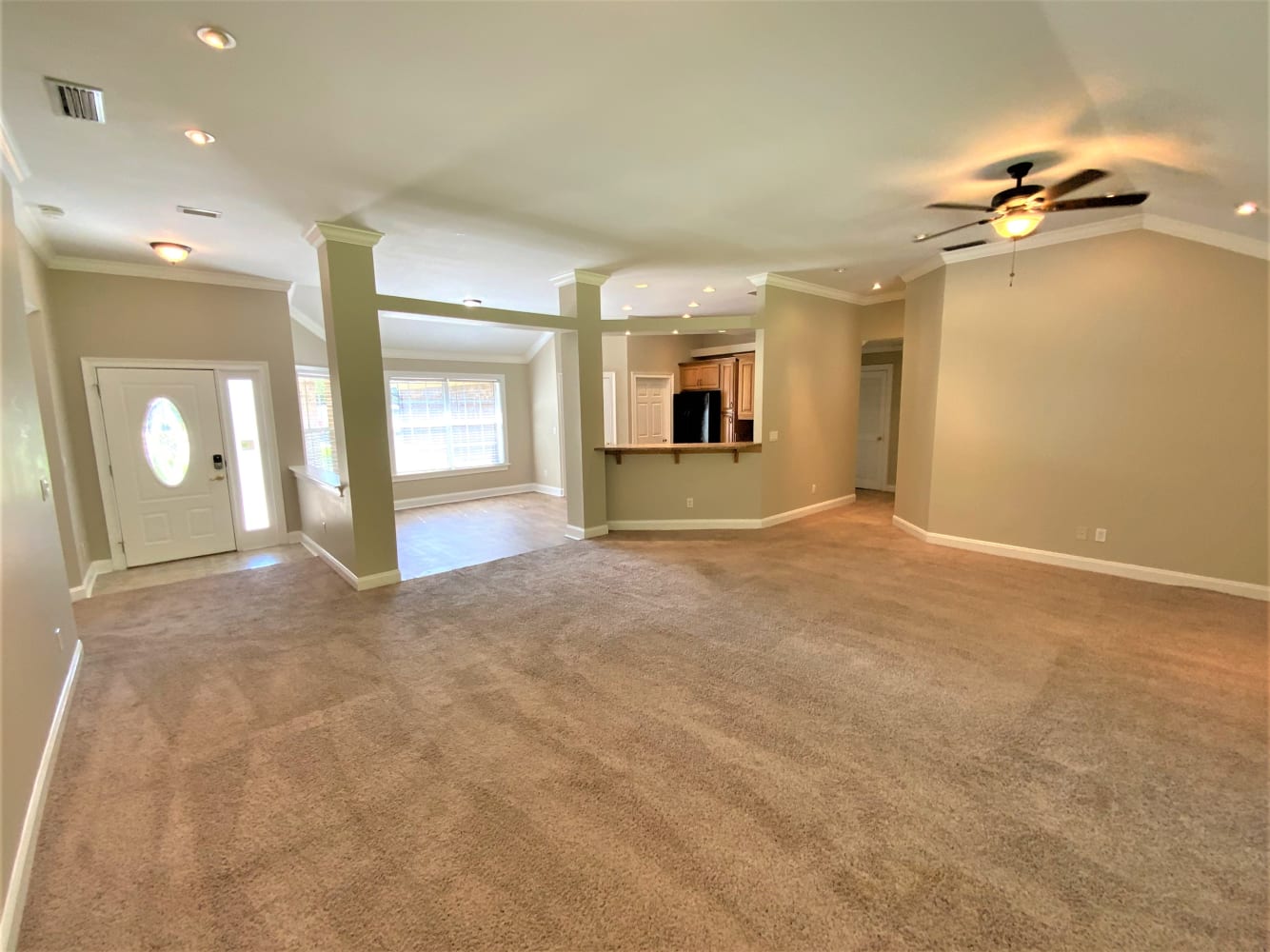 5850 Piper Glen Blvd photo 2