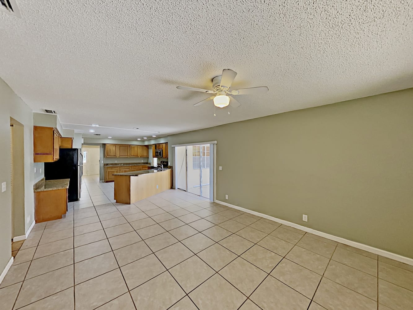 12725 Newton Pl photo 4