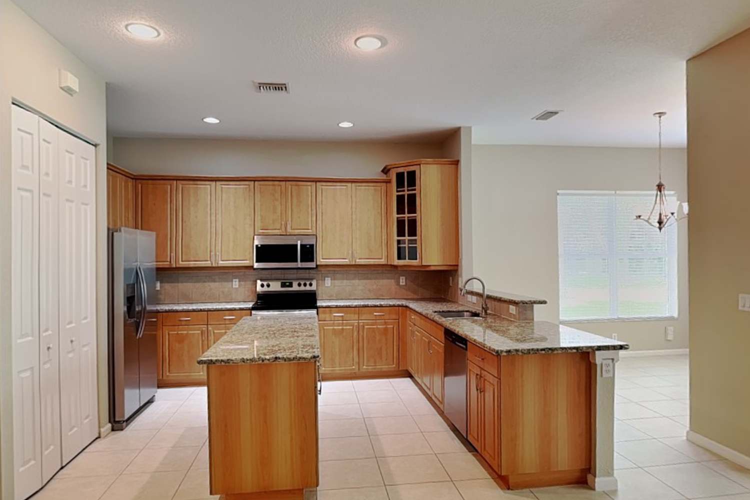 135 Palm Beach Plantation Blvd photo 5