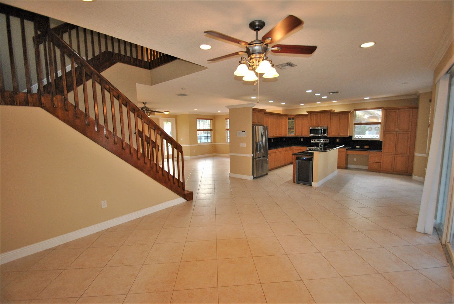 1231 Oakwater Dr photo 4