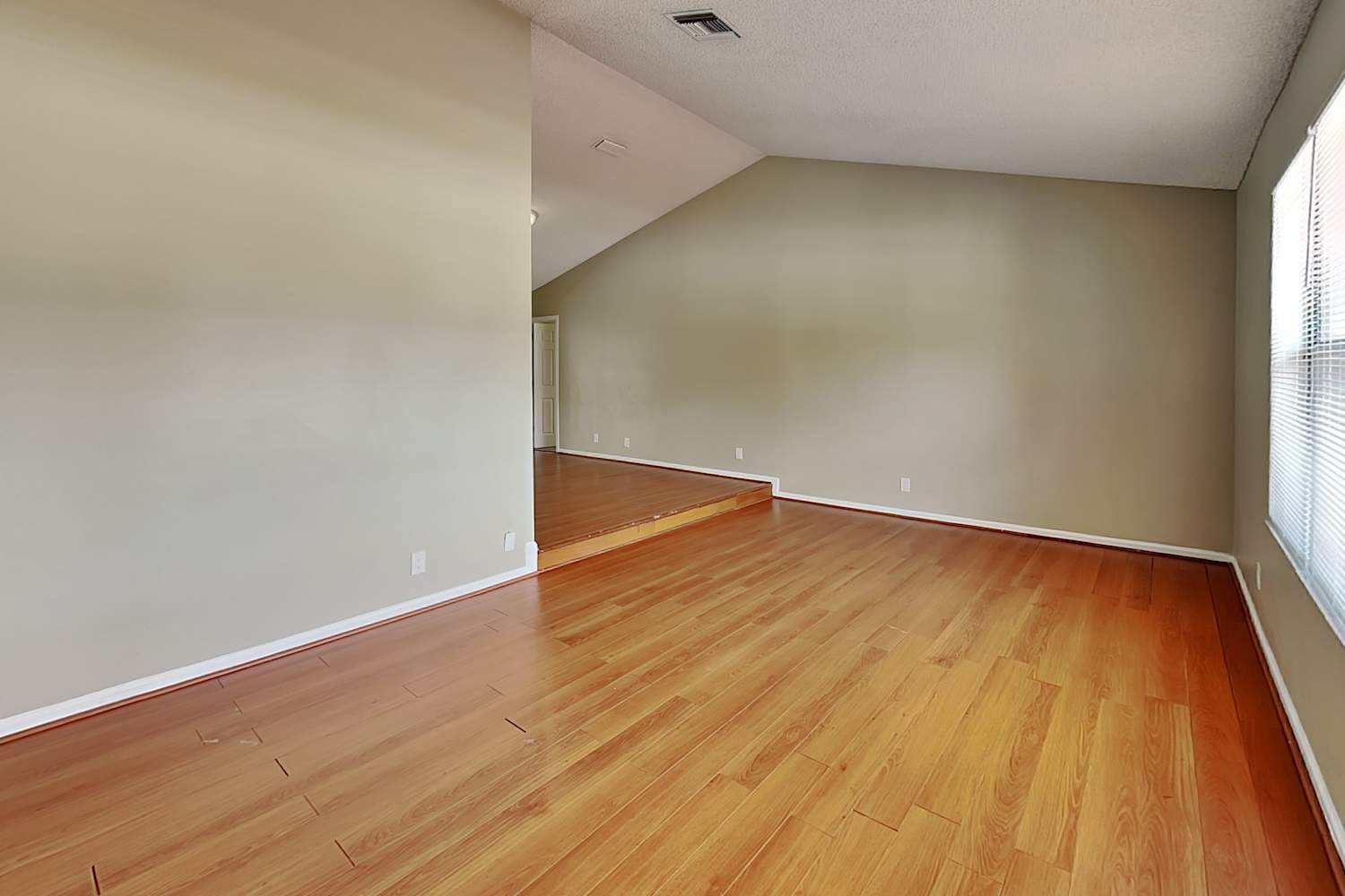 13643 Ishnala Cir photo 4