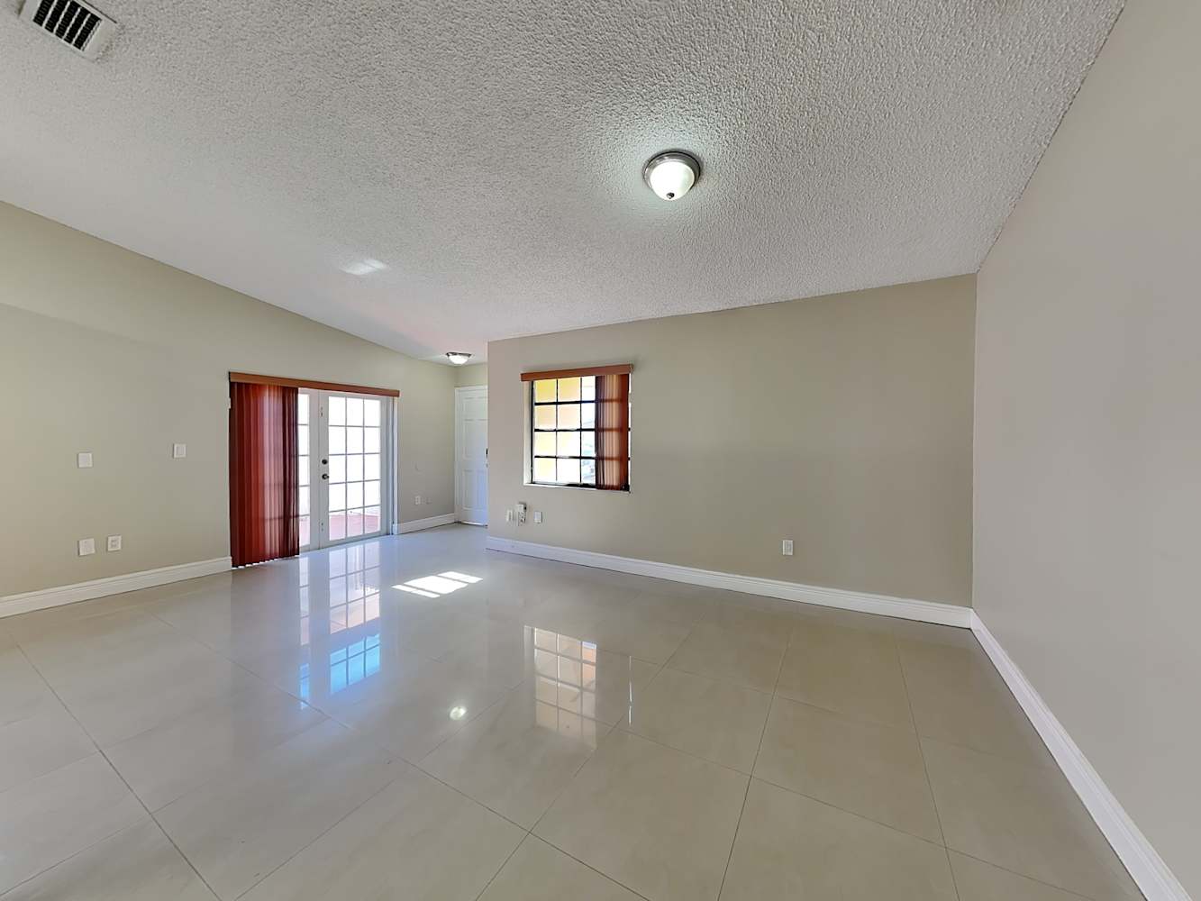 14867 SW 56th Ter photo 3