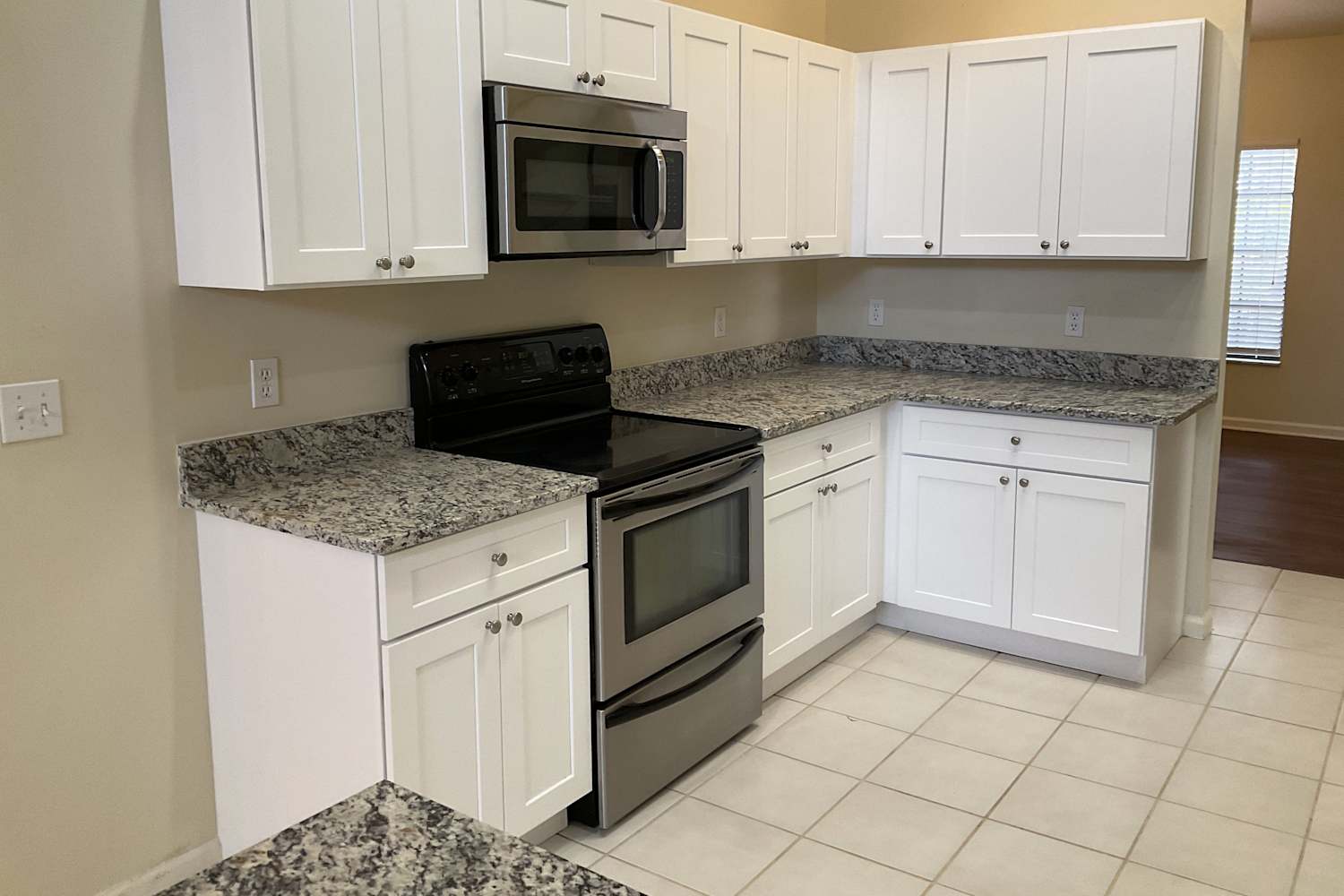 14543 Horseshoe Trce photo 3