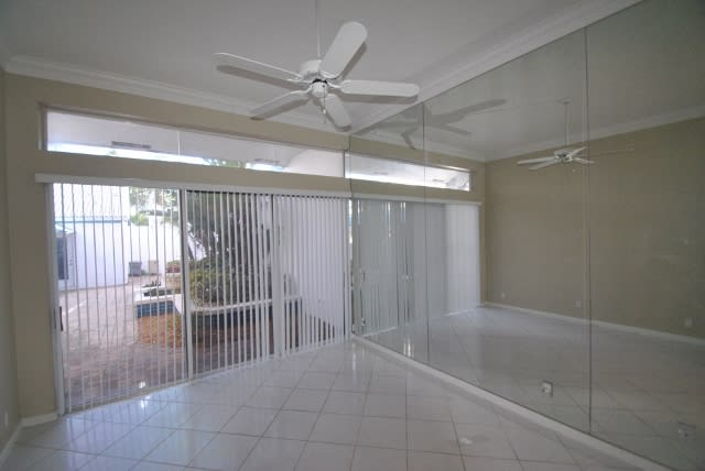 3743 Mykonos Ct photo 2