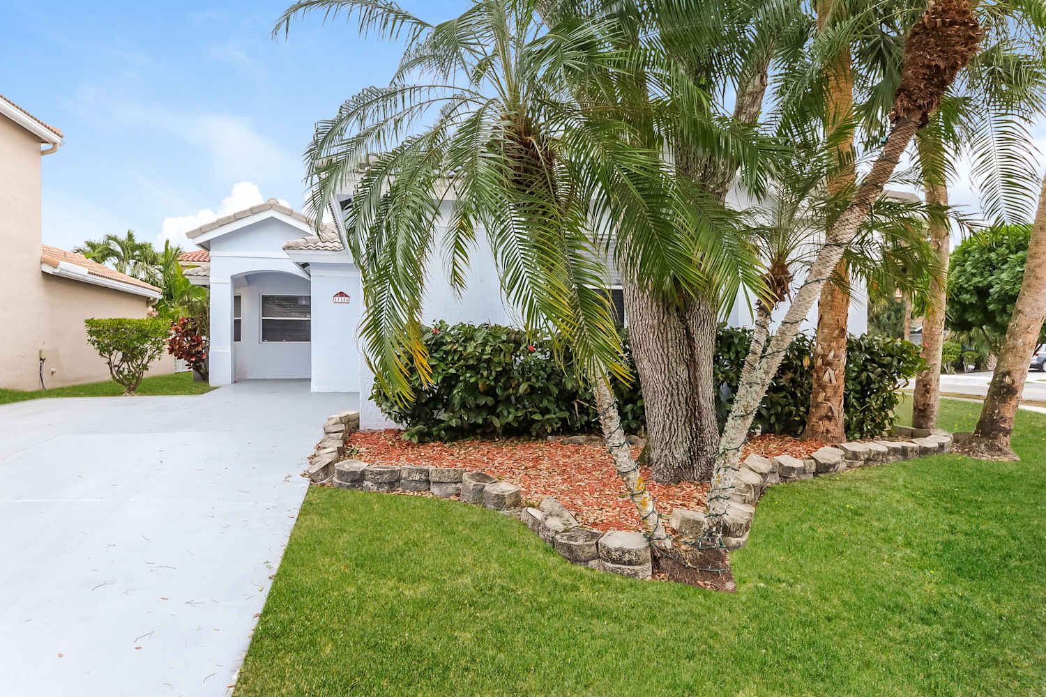 11146 Harbour Springs Cir photo 3