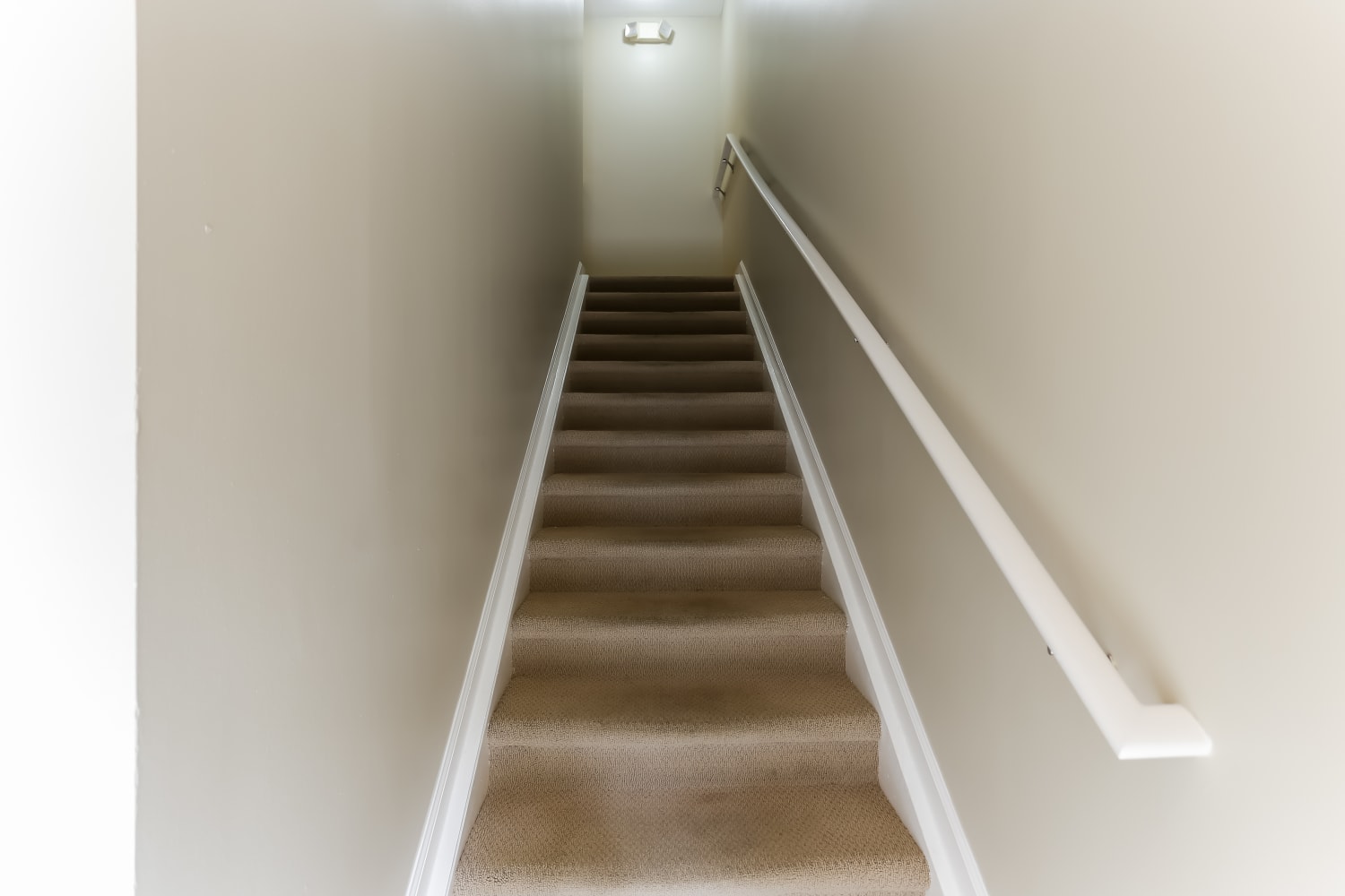 145 Galicia Way photo 3