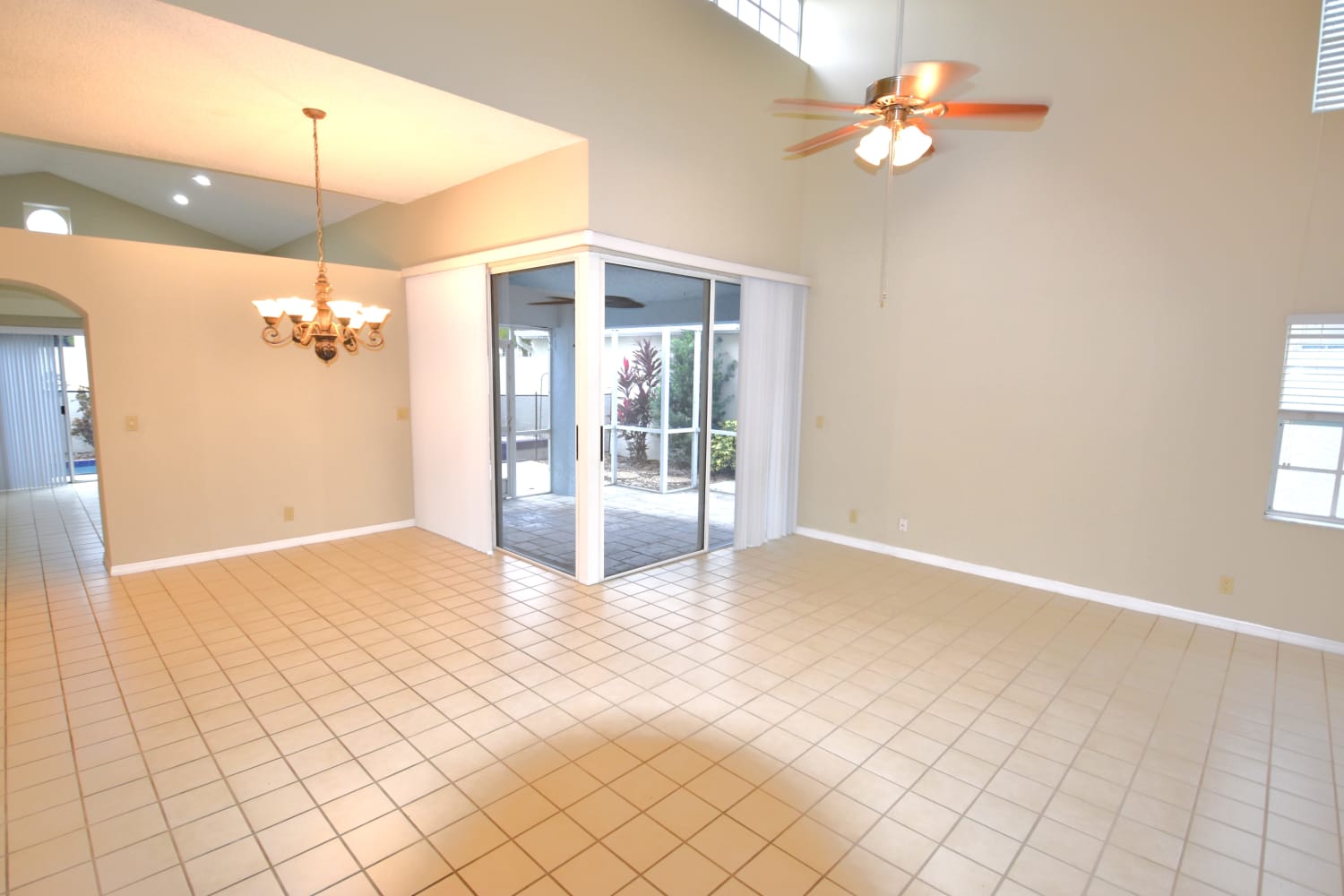 10 Blenheim Ct photo 4