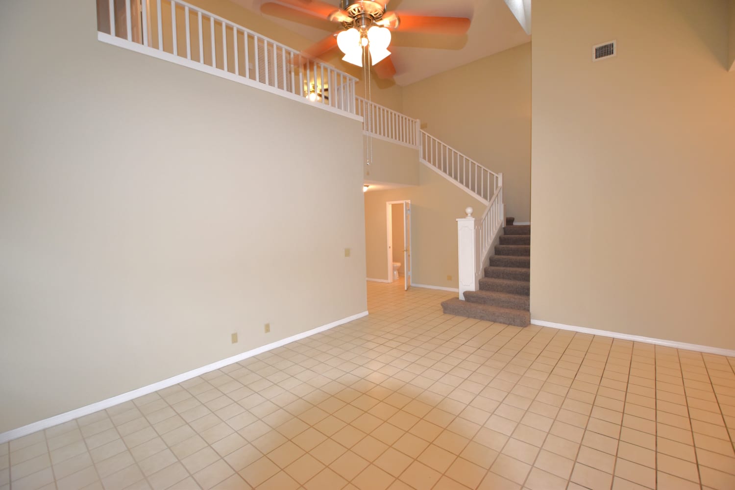 10 Blenheim Ct photo 3