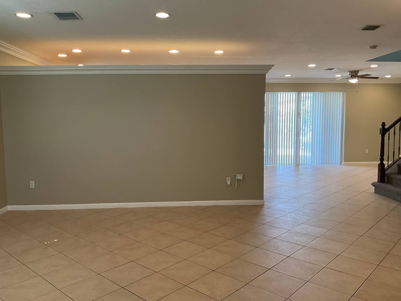 9091 DuPont Pl photo 3