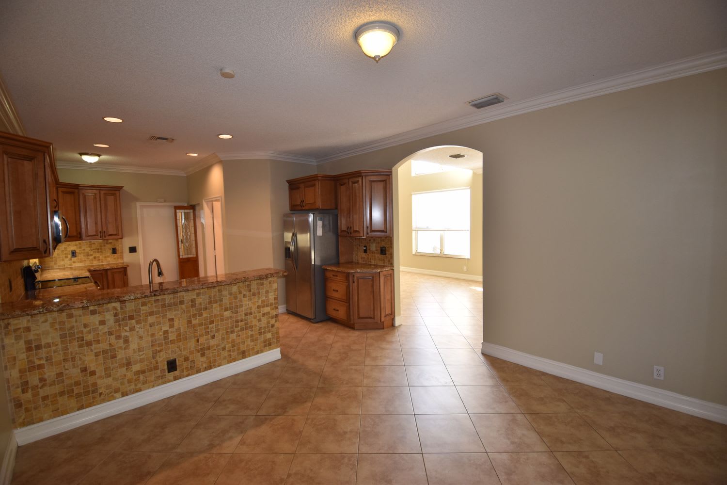 7901 Lakewood Cove Ct photo 3