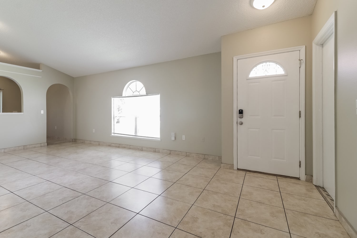103 Broadarrow Pl photo 4