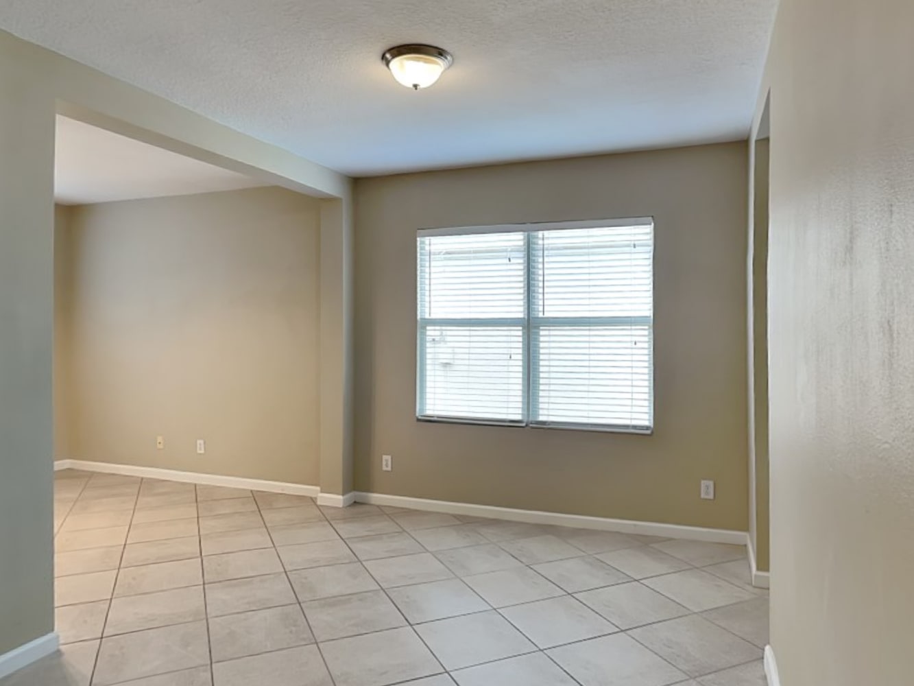 551 Cressa Cir photo 5