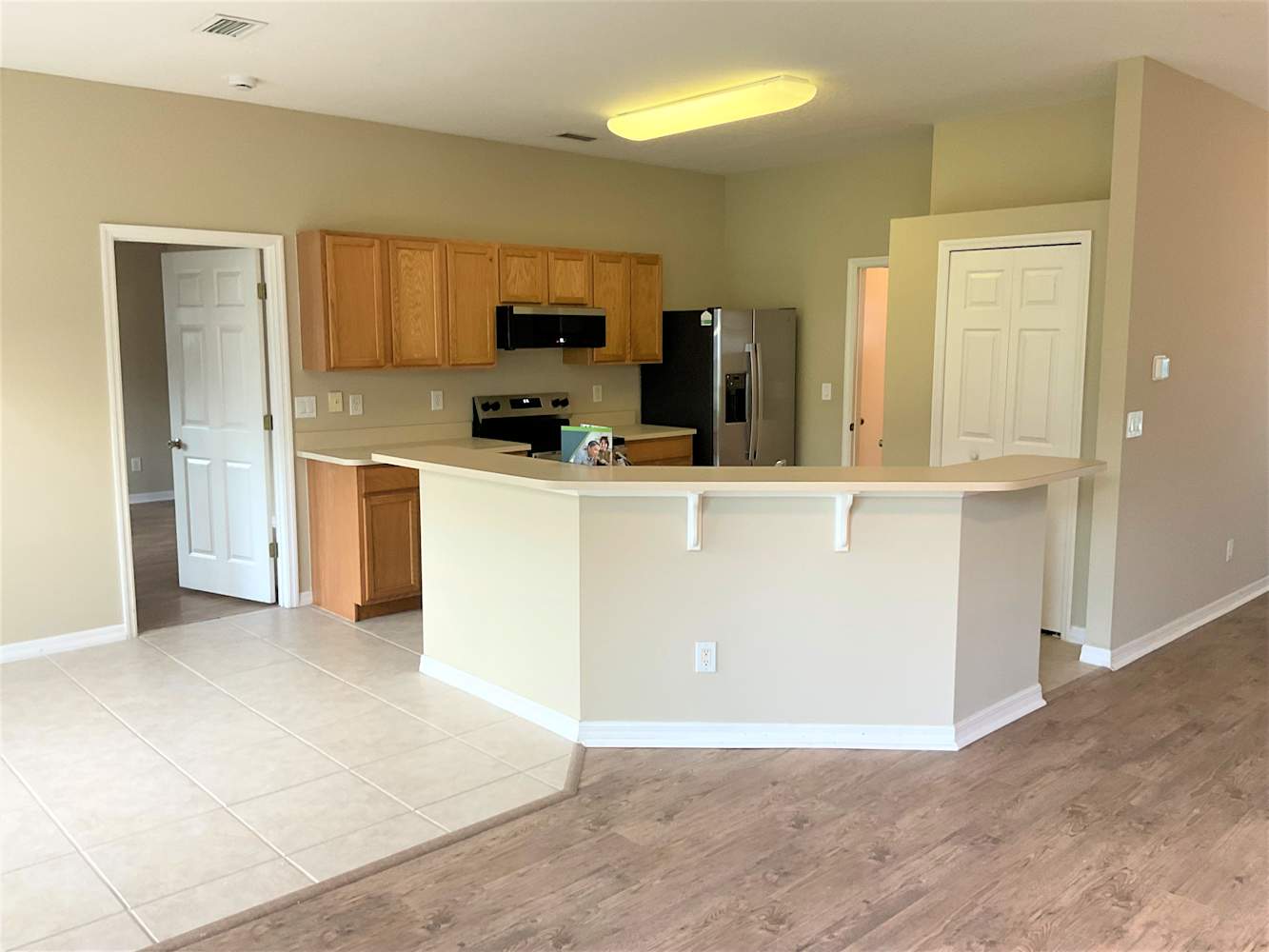 1440 Kaslo Cir NW photo 4