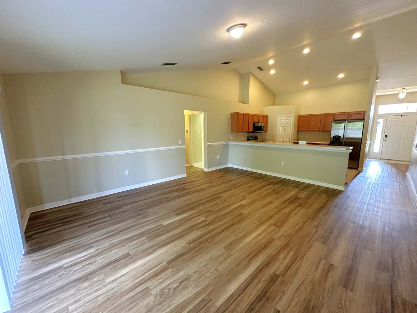 2207 Ardon Ave photo 4
