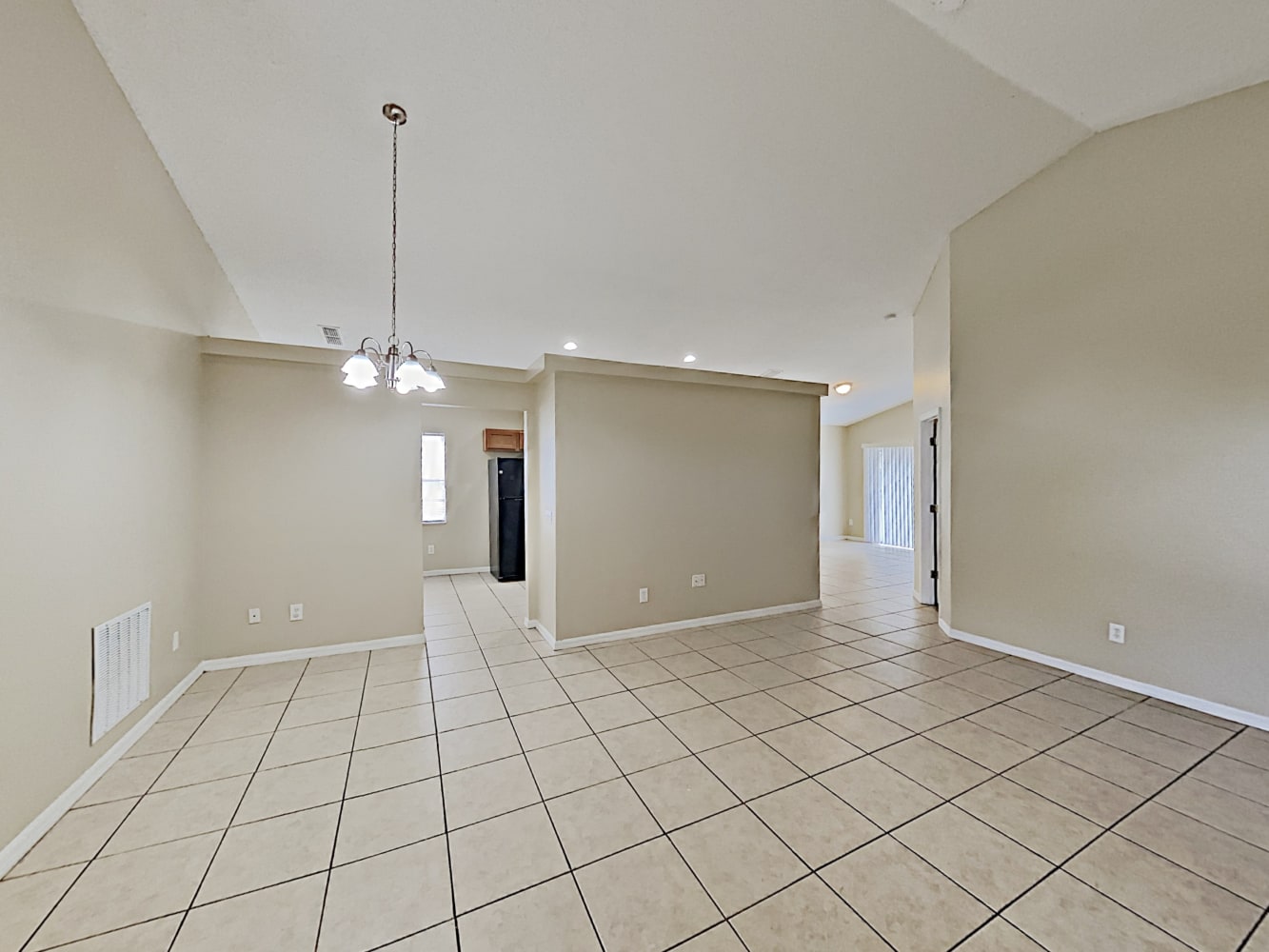 16524 Golden Eagle Blvd photo 5
